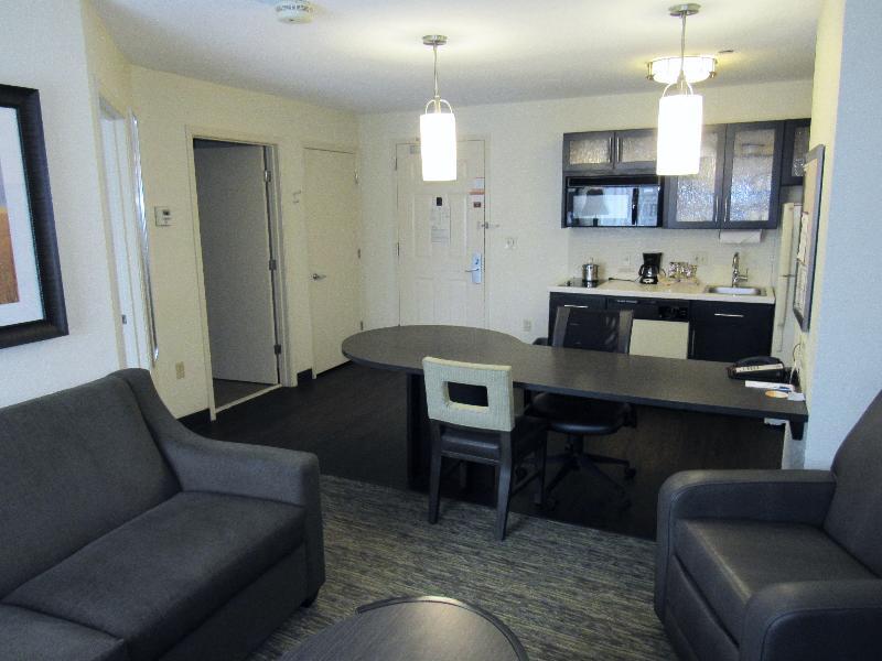 Sonesta Simply Suites Columbus Airport Gahanna מראה חיצוני תמונה