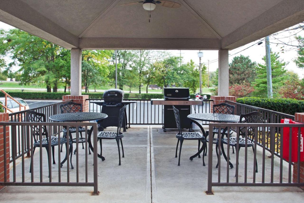 Sonesta Simply Suites Columbus Airport Gahanna מראה חיצוני תמונה