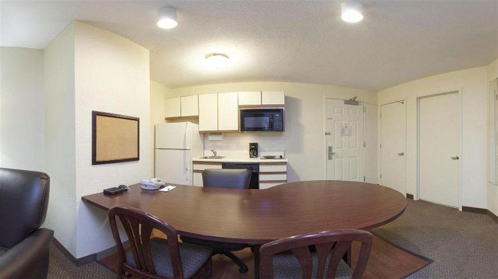 Sonesta Simply Suites Columbus Airport Gahanna מראה חיצוני תמונה